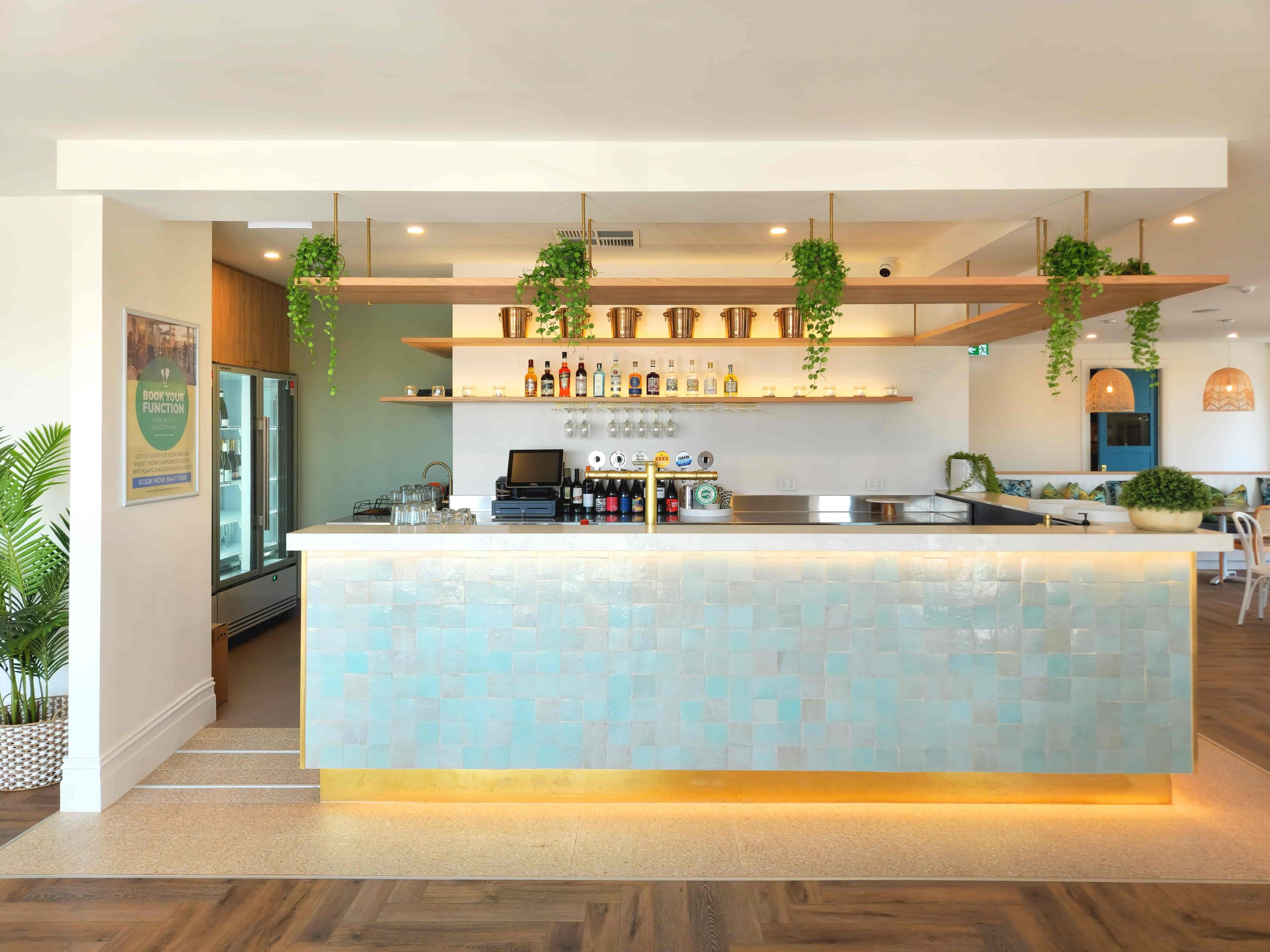 Bar 1