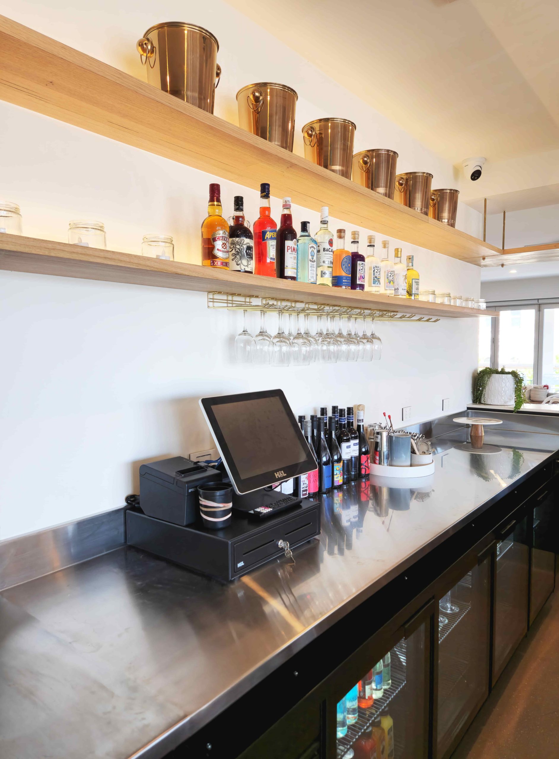 Bar 2